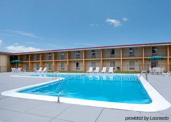 Econo & Hotel *