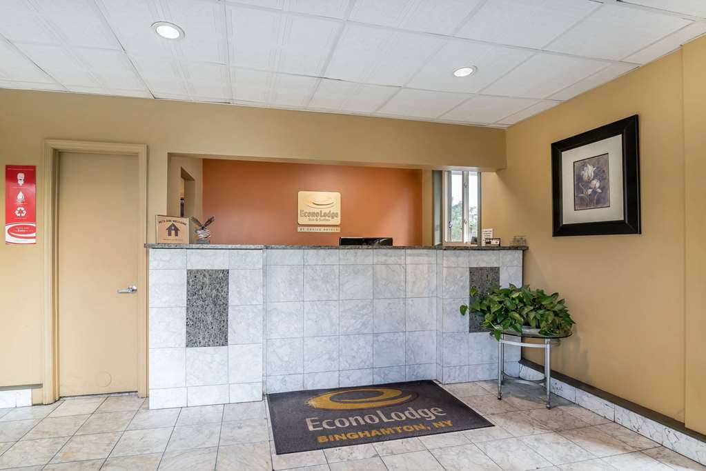 Hotel Econo & Binghamton