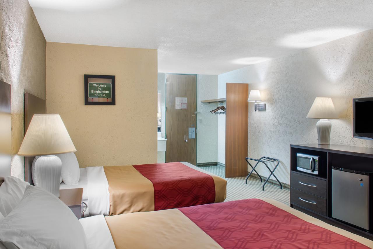 Hotel Econo & *